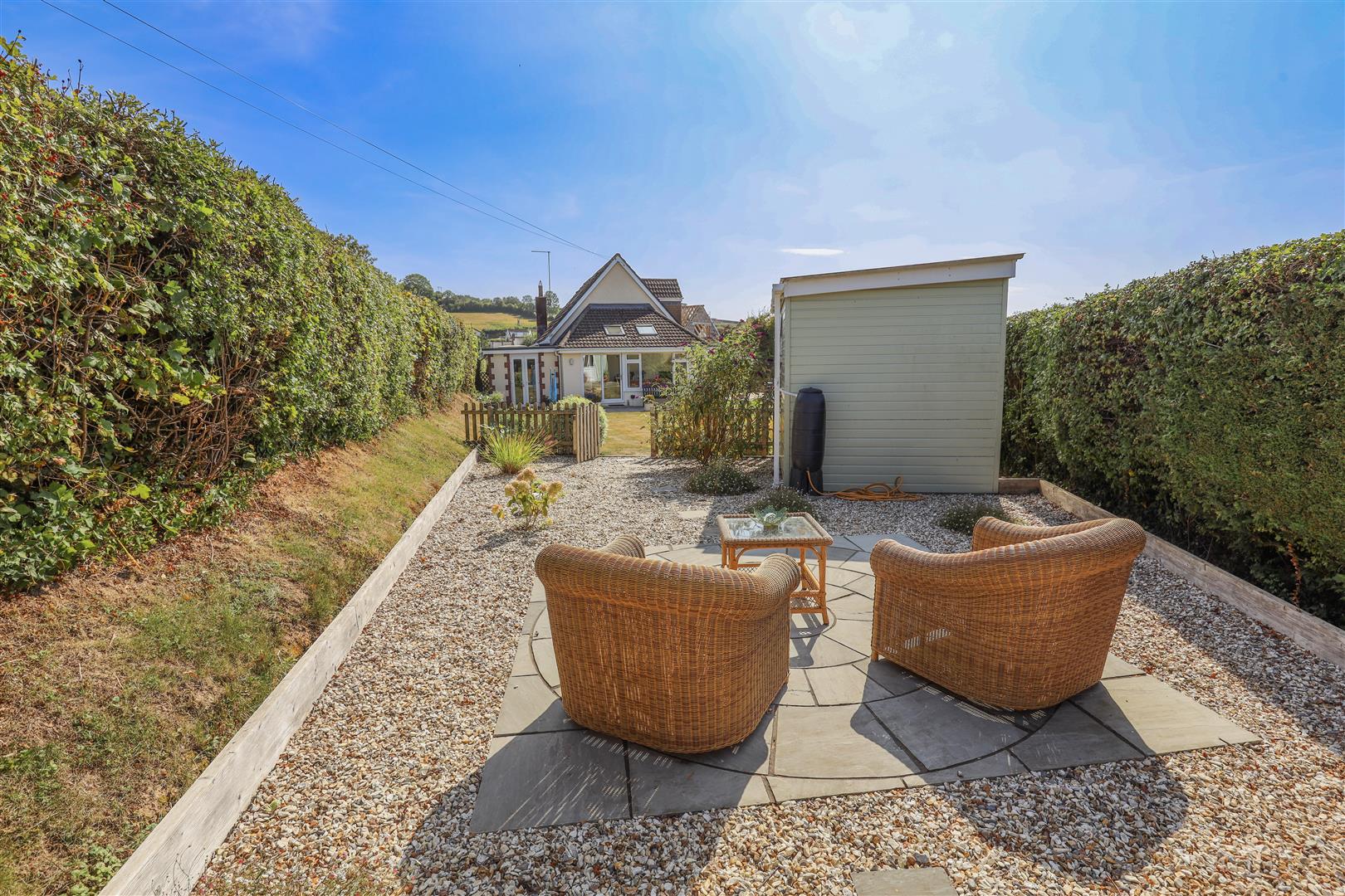 10 Maes Lloi, Aberthin, Cowbridge, Vale Of Glamorgan, CF71 7HA